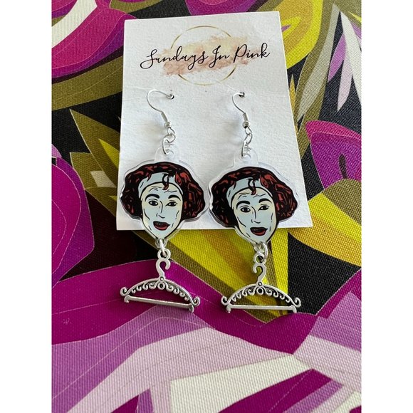 MOMMY Wire Hanger Statement Earrings NEW - Picture 2 of 3